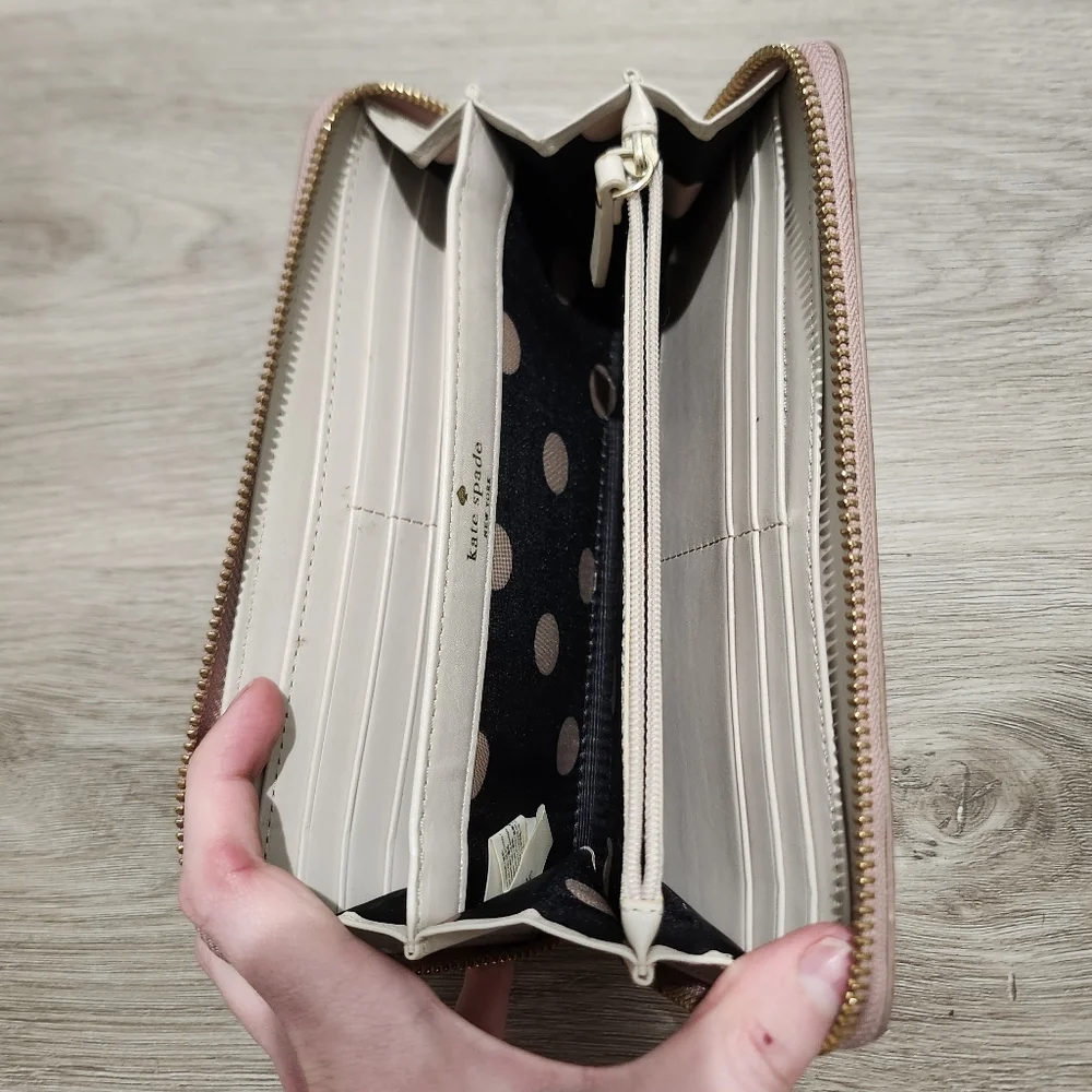 Kate spade wallet - Picture 4 of 4